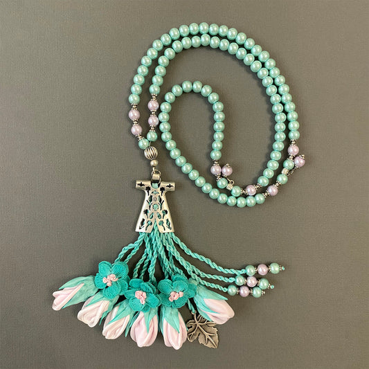 Pearl With Six Flowers Bead