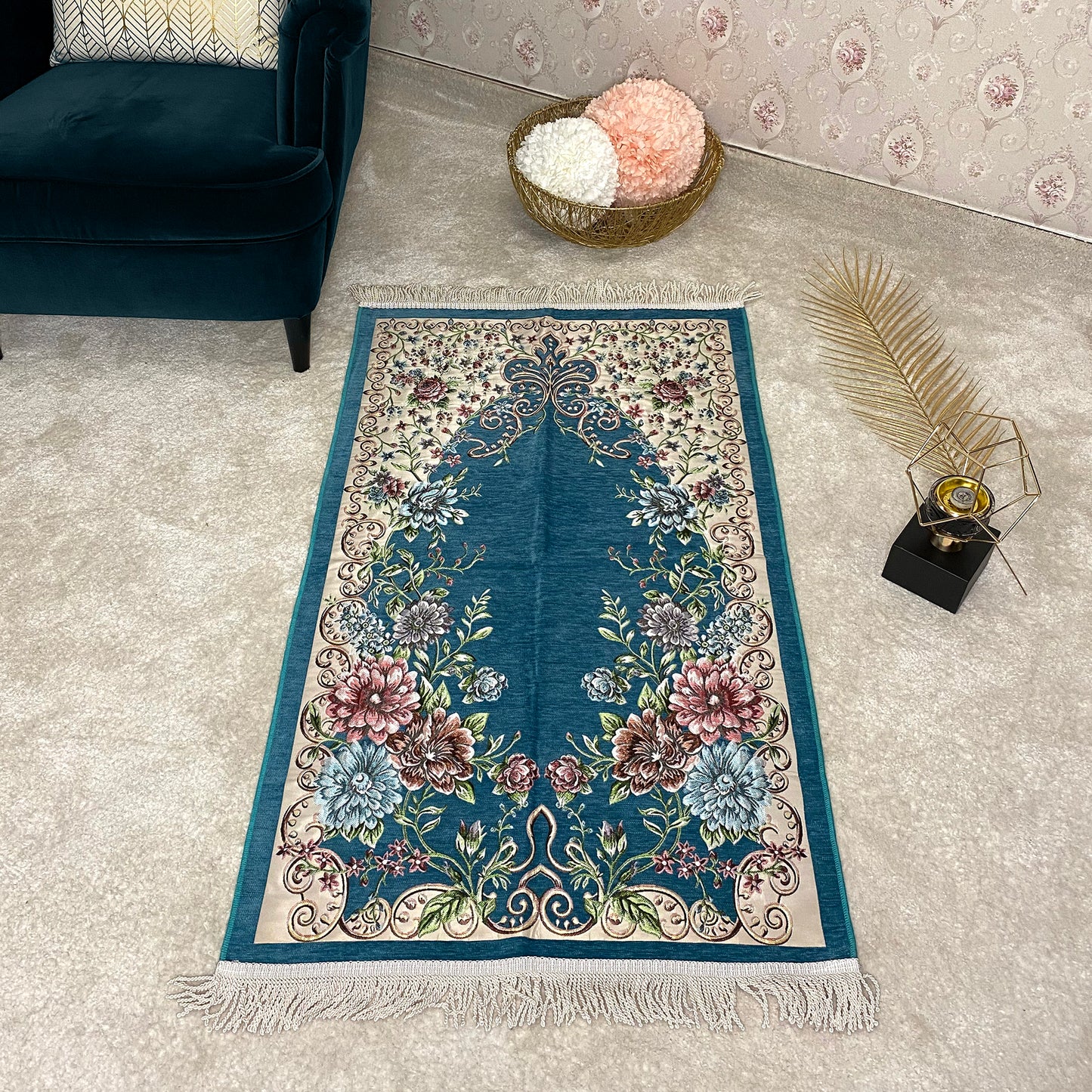 Traditional Floral Teal Niche