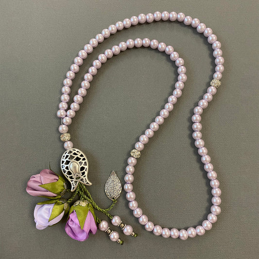 Pearl with Three Flowers Bead