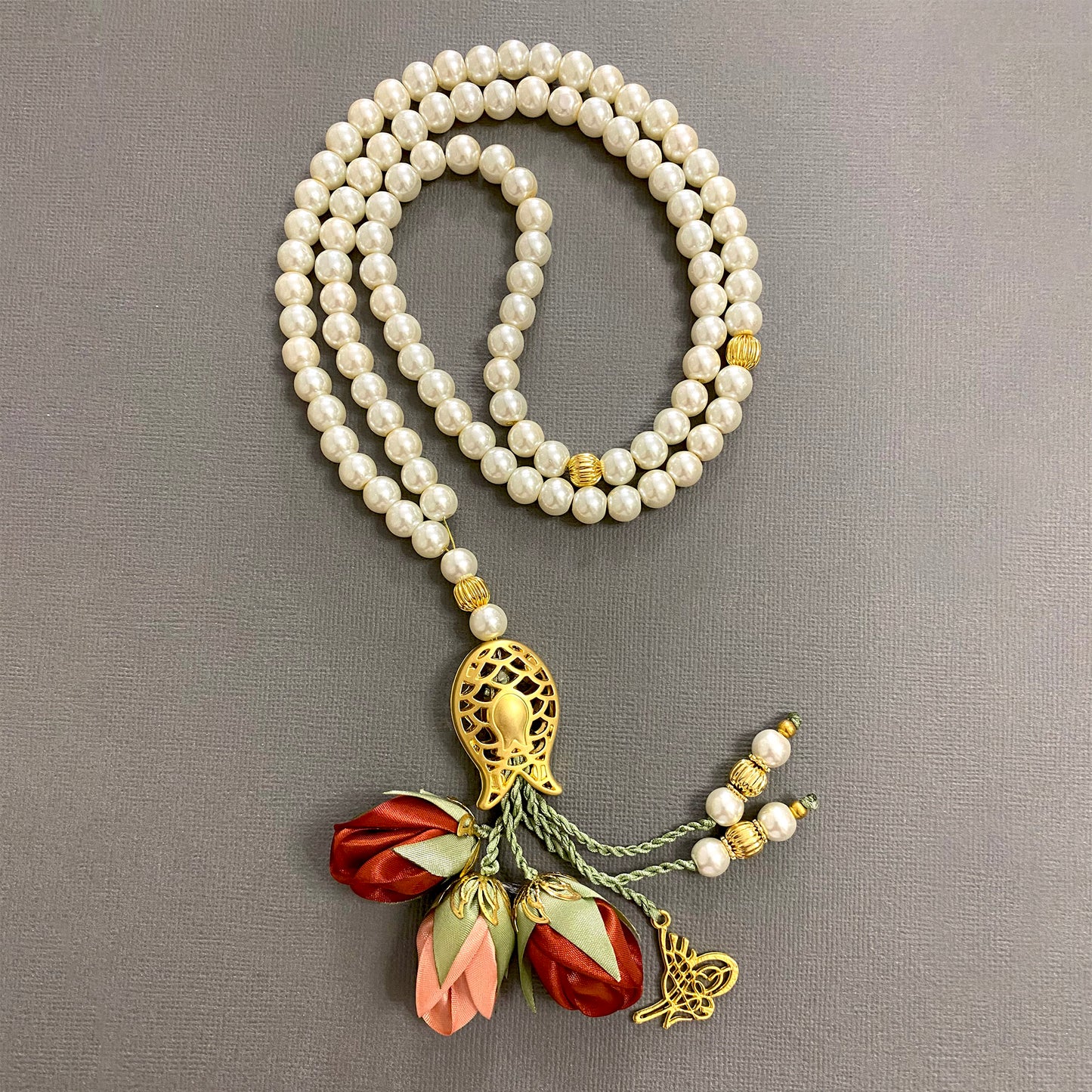 Pearl Bead With Autumn Flowers